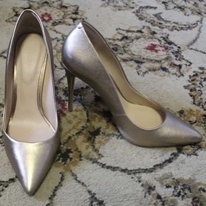 Light Gold Aldo Heel